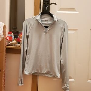 UNIQLO quick DRY and UV Resistant Size XS
